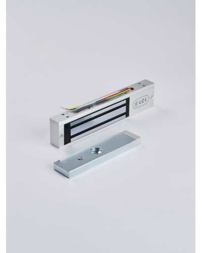 R-Lock RL-EM180-LSS - Электромагнитный замкок, 180кг, DC12/24B, цвет серебристый сатинированный алюминий RAL 7047, два датчика втроены в корпус замка: датчик Холла и магнито-контактный датчик в Северске Электромагнитные замки Pintop.ru