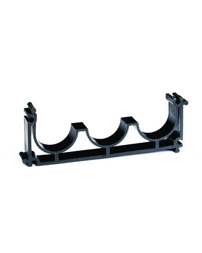 Держатель расстояния тройной (кластер) для двустенных труб д.63 мм DKC 025063 в Северске Держатели, клипсы, скобы Pintop.ru