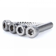 НАБОР САМОРЕЗОВ BOXFORCAM DIN 912 40мм (5шт.)