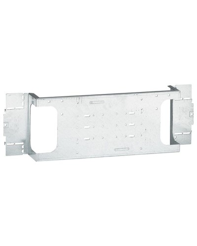 Пластина монтажная Legrand 020617 в Северске Аксессуары для стоек и шкафов Pintop.ru