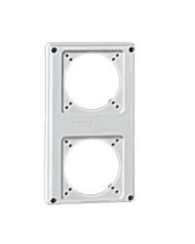 Панель лицевая Legrand 057713 в Северске Аксессуары для кабель-канала Pintop.ru