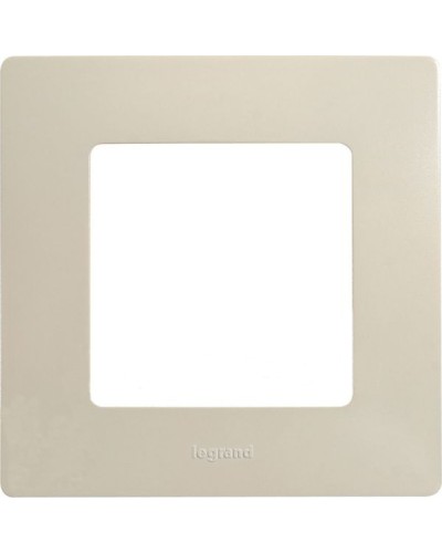 Рамка 1 пост Etika слоновая кость Legrand 672511 в Северске Аксессуары для кабель-канала Pintop.ru