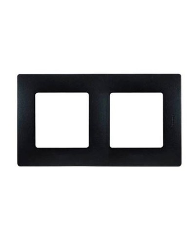 Рамка Legrand 672582 в Северске Аксессуары для кабель-канала Pintop.ru