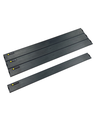 19 пластиковая фальш-панель 4U, разделяемая, быстросъемная, черная LANMASTER LAN-CB-FPP-4U в Северске Аксессуары для стоек и шкафов Pintop.ru